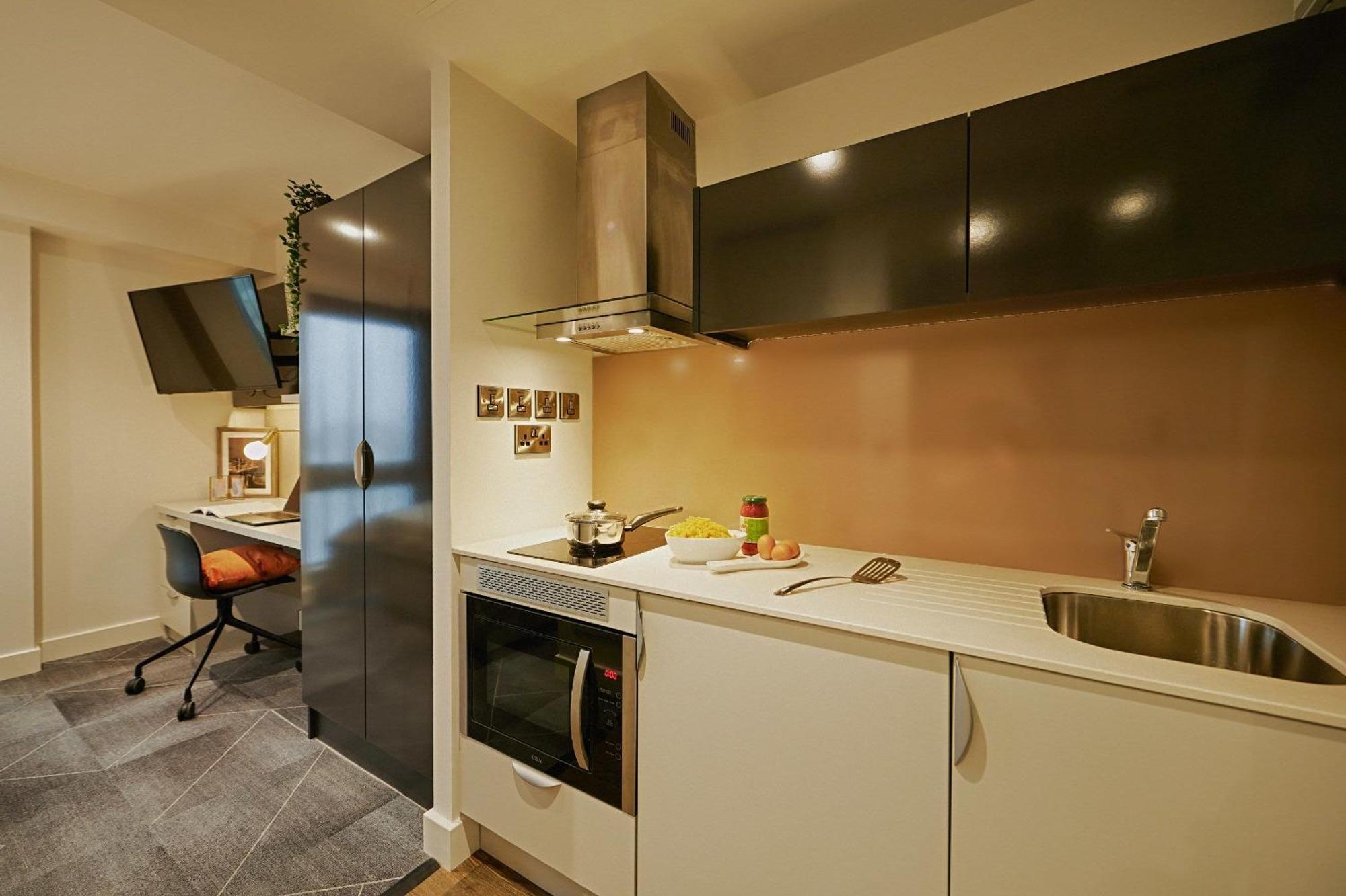 Fully Equipped Modern Studios In Glasgow West End For Students Only Exteriér fotografie